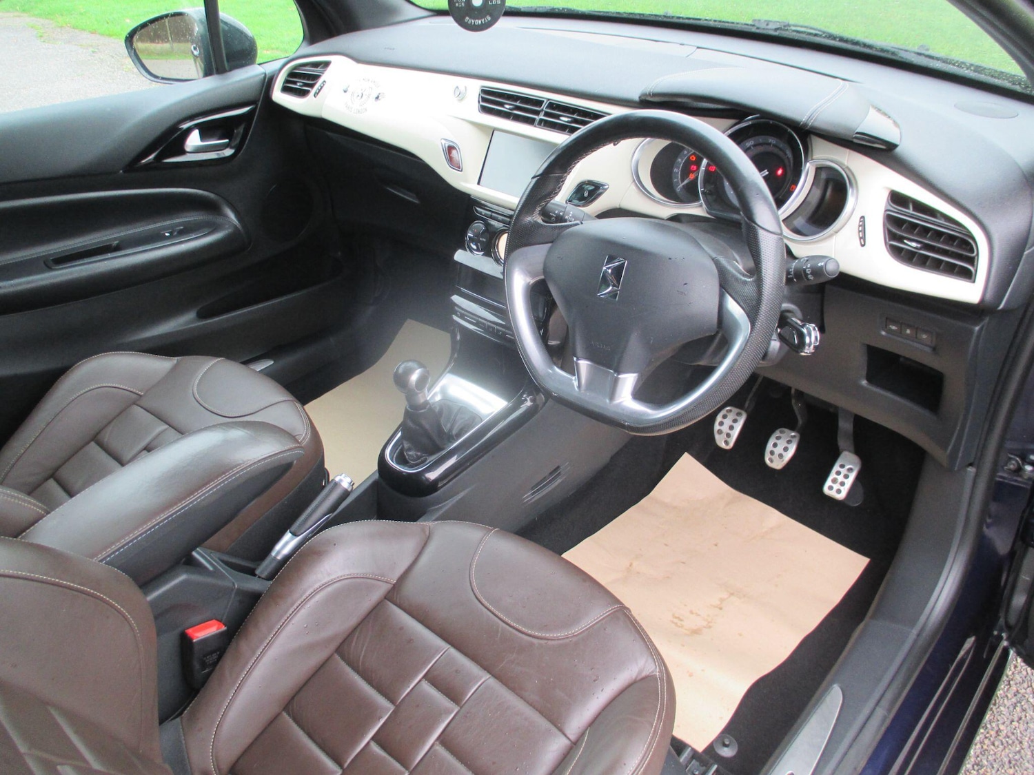 Used DS Automobiles DS 3 2018 for sale - 76995832: Photo 10