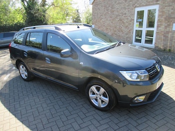 Used Dacia Logan MCV 2017 for sale - 78157709: Photo