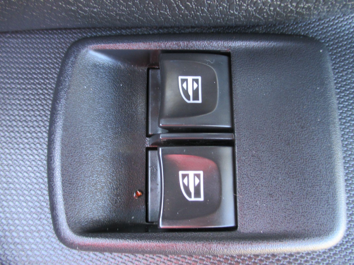 Used Dacia Logan MCV 2017 for sale - 78157709: Photo 42