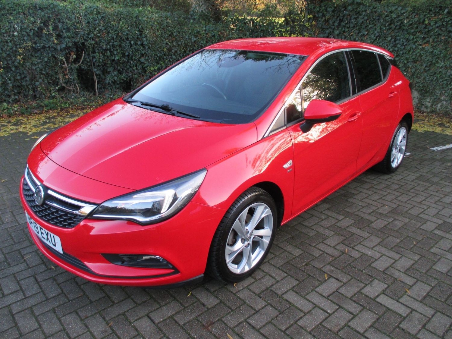 Used Vauxhall Astra 2019 for sale - 76781588: Photo 2