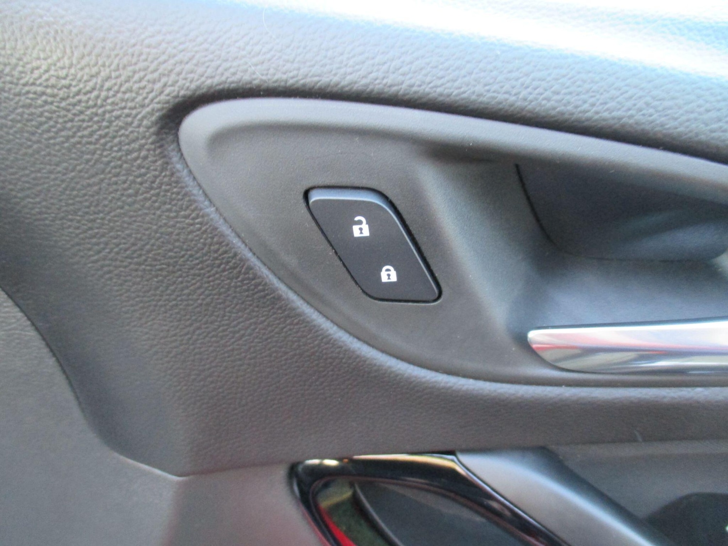 Used Vauxhall Astra 2019 for sale - 76781588: Photo 39