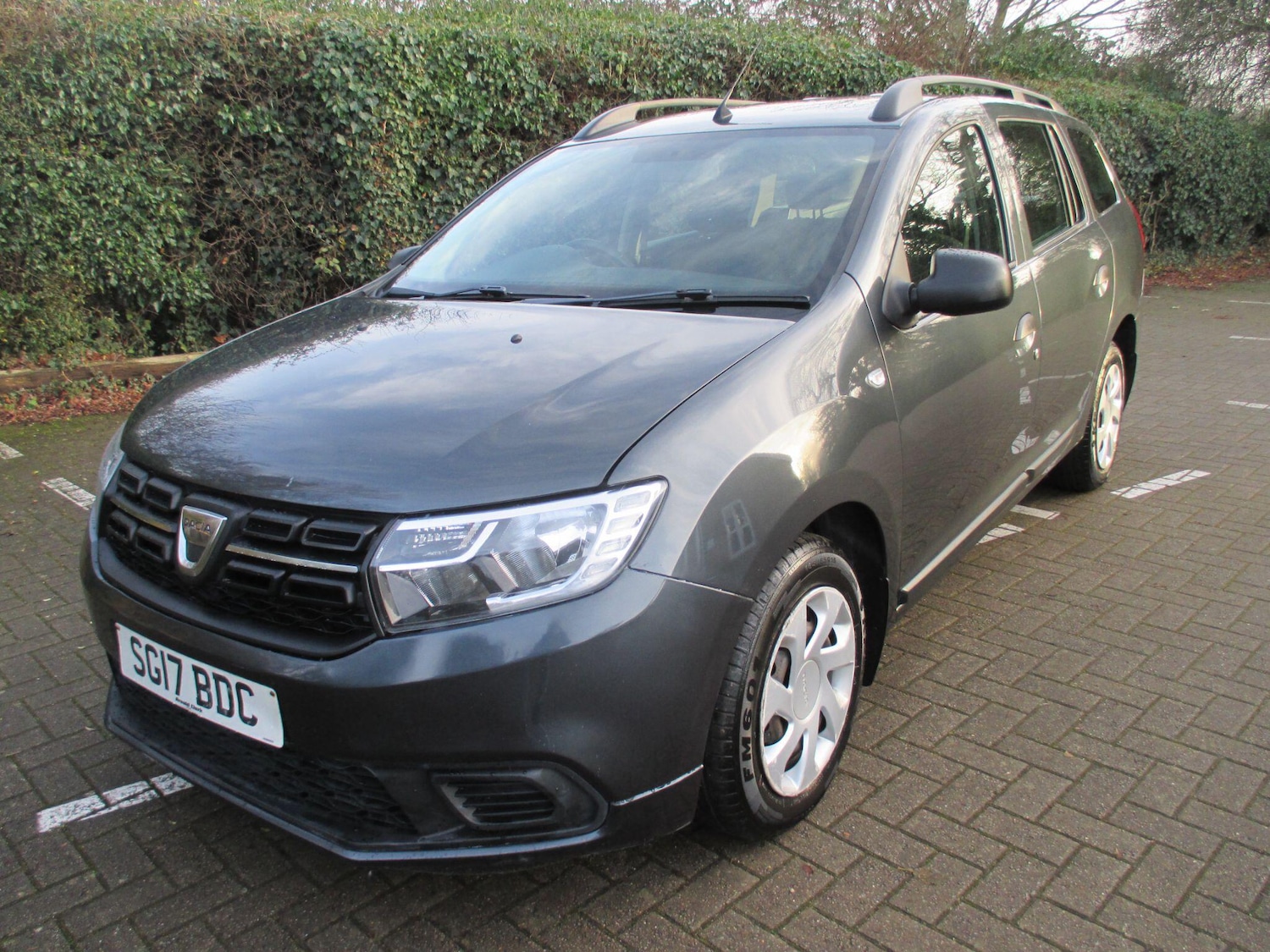 Used Dacia Logan MCV 2017 for sale - 77598238: Photo 2