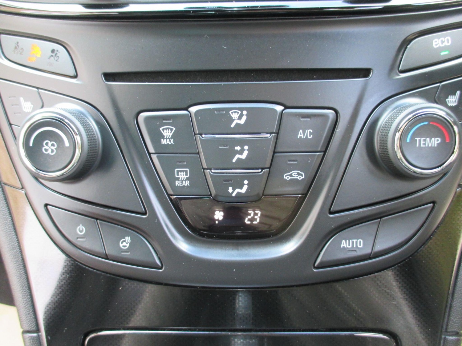 Used Vauxhall Insignia 2016 for sale - 78157793: Photo 21