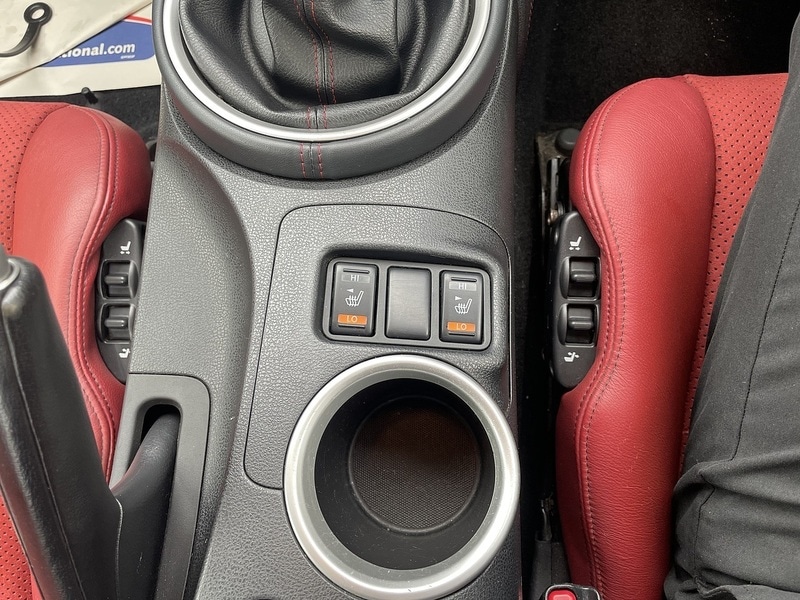 Used Nissan 370 Z 2010 for sale - 76565350: Photo 20