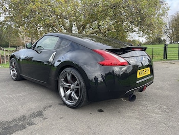 Used Nissan 370 Z 2010 for sale - 76565350: Photo