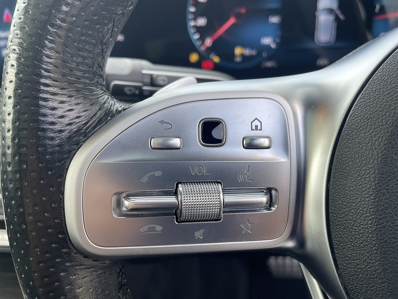 Used Mercedes-Benz GLE 2021 for sale - 76565360: Photo 16