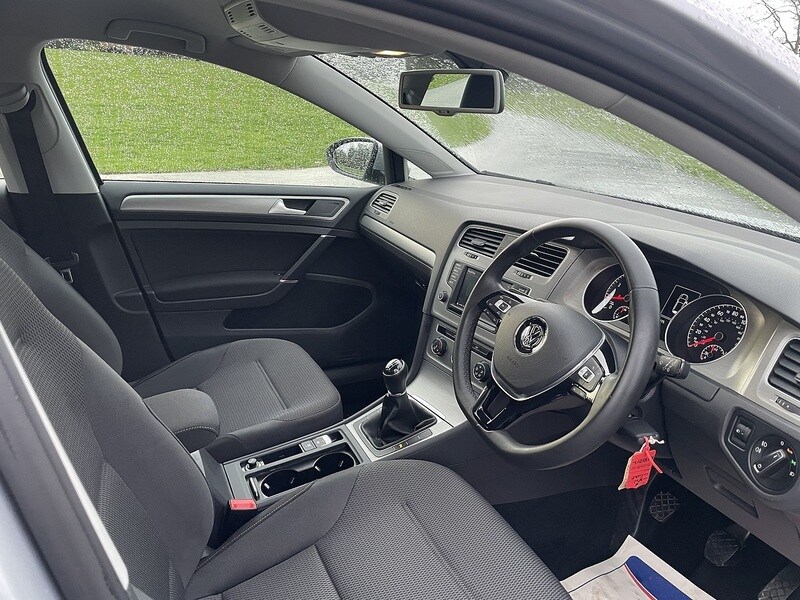 Used Volkswagen Golf 2015 for sale - 77188960: Photo 9