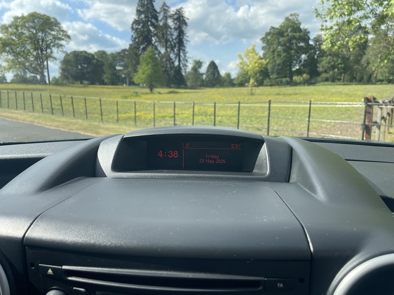 Used Peugeot Partner Tepee 2016 for sale - 76565365: Photo 18