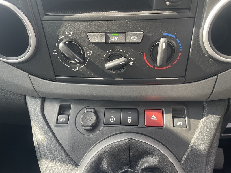 Used Peugeot Partner Tepee 2016 for sale - 76565365: Photo 20