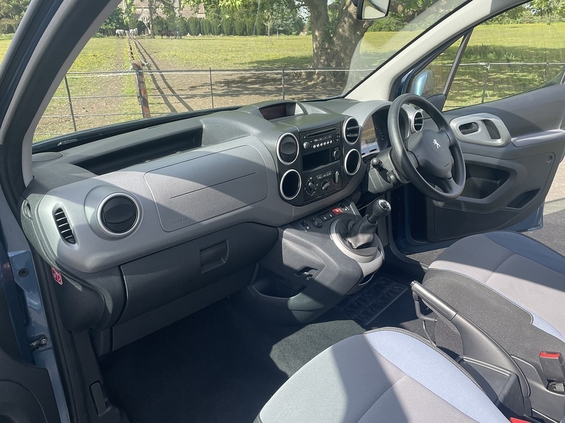 Used Peugeot Partner Tepee 2016 for sale - 76565365: Photo 29