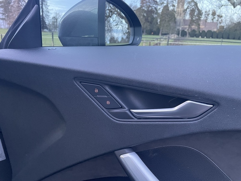 Used Audi TT 2015 for sale - 77129130: Photo 11