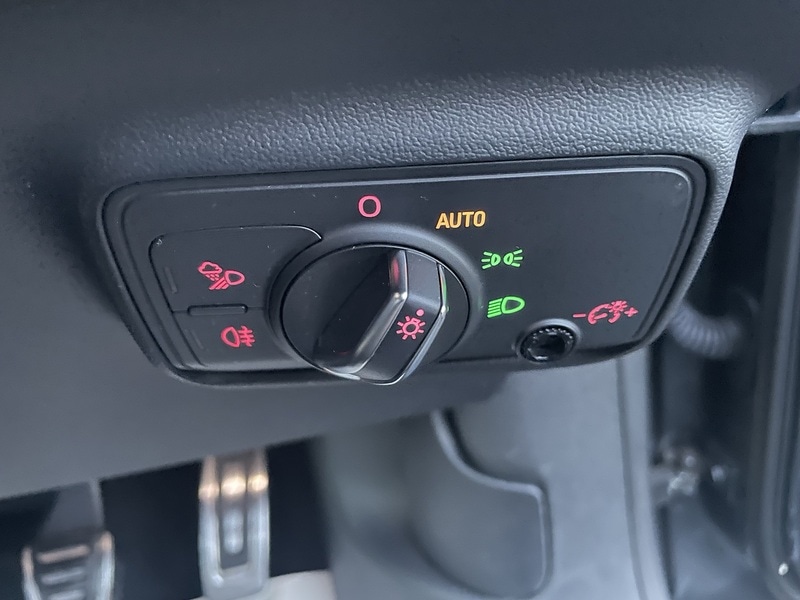 Used Audi TT 2015 for sale - 77129130: Photo 15