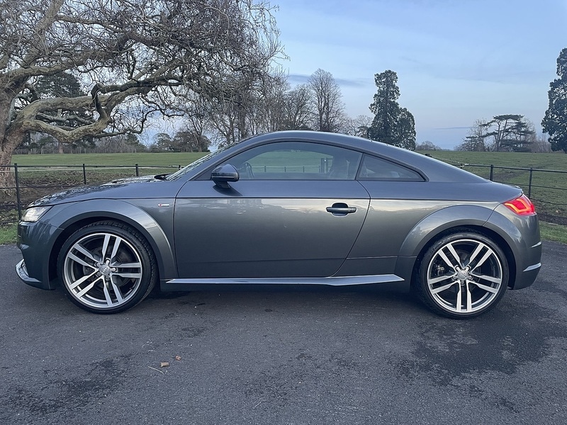 Used Audi TT 2015 for sale - 77129130: Photo 2