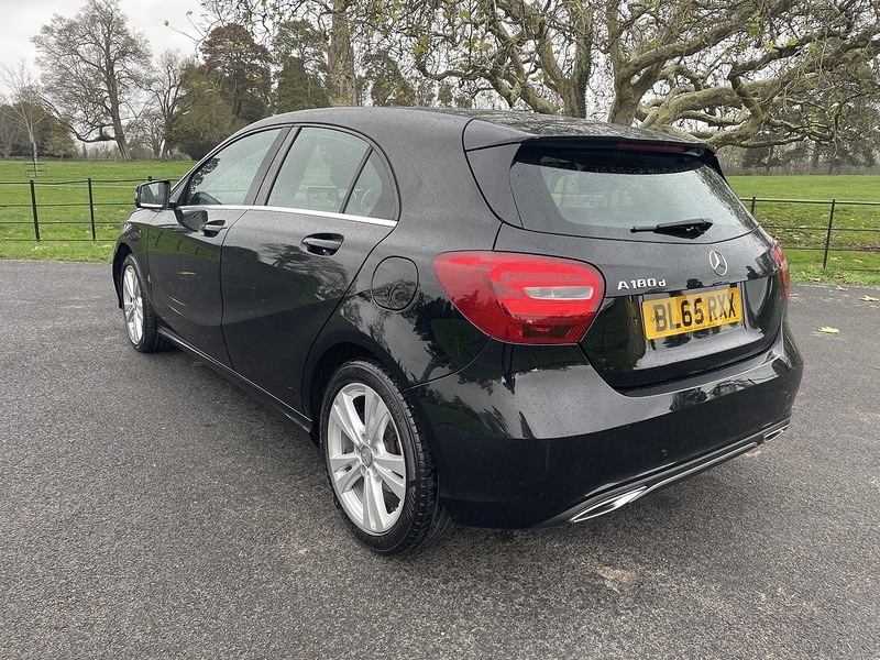 Used Mercedes-Benz A-Class 2015 for sale - 76618251: Photo 5