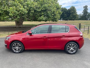 Used Peugeot 308 2015 for sale - 79345521: Photo