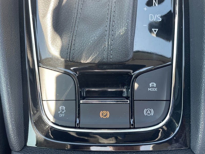 Used Skoda Karoq 2018 for sale - 76565371: Photo 27