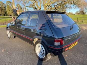 Used Peugeot 205 1990 for sale - 75057094: Photo