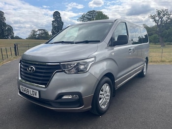 Used Hyundai i800 2018 for sale - 79370197: Photo