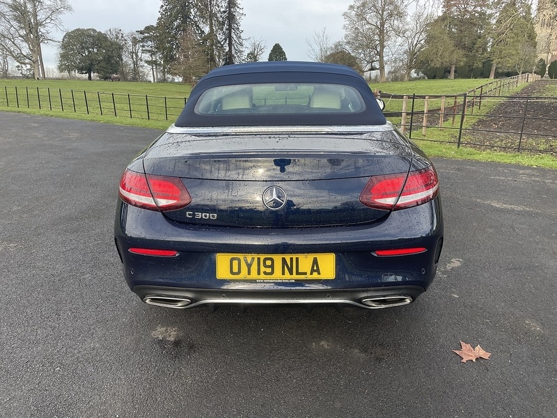 Used Mercedes-Benz C Class 2019 for sale - 77461218: Photo 4