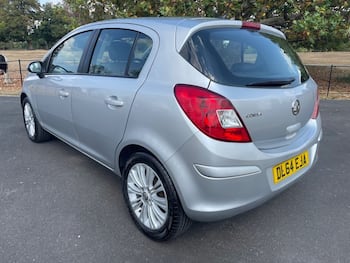 Used Vauxhall Corsa 2015 for sale - 79642688: Photo