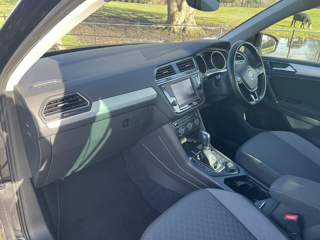 Used Volkswagen Tiguan 2016 for sale - 77945367: Photo 39