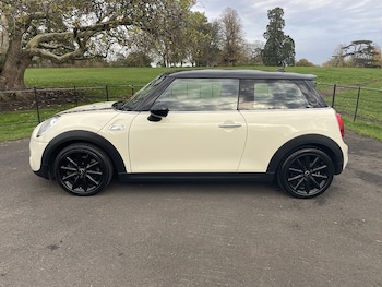 Used MINI Hatch 2015 for sale - 76565356: Photo