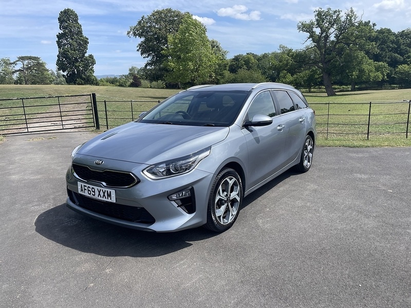 Used Kia Ceed 2020 for sale - 76565359: Photo 1