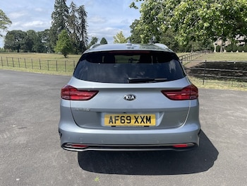 Used Kia Ceed 2020 for sale - 76565359: Photo