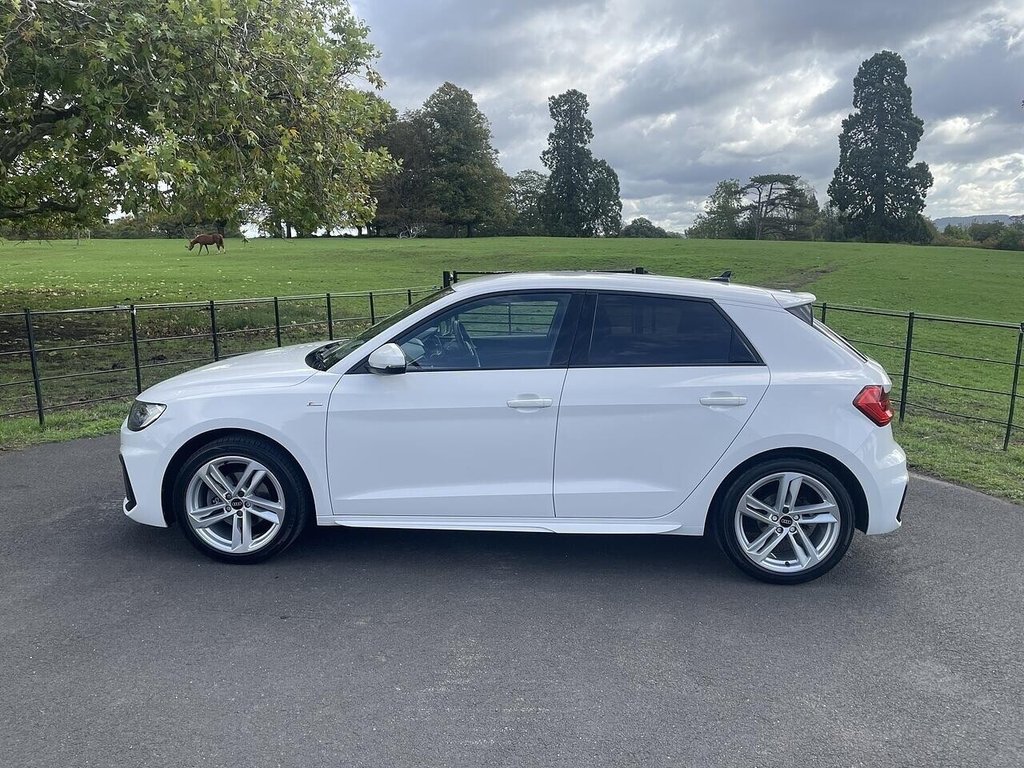 Used Audi A1 2022 for sale - 77945359: Photo 3