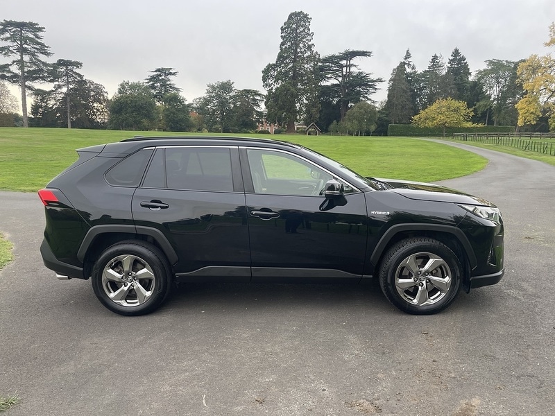 Used Toyota RAV4 2019 for sale - 76565385: Photo 6