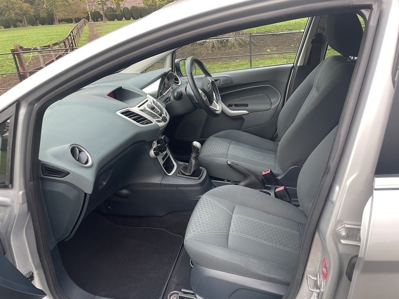 Used Ford Fiesta 2011 for sale - 76565386: Photo 5
