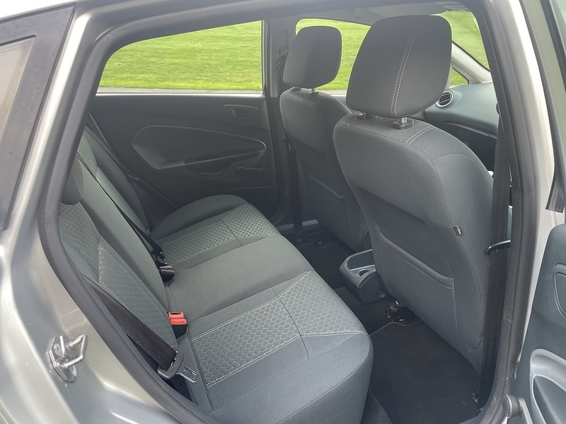 Used Ford Fiesta 2011 for sale - 76565386: Photo 8