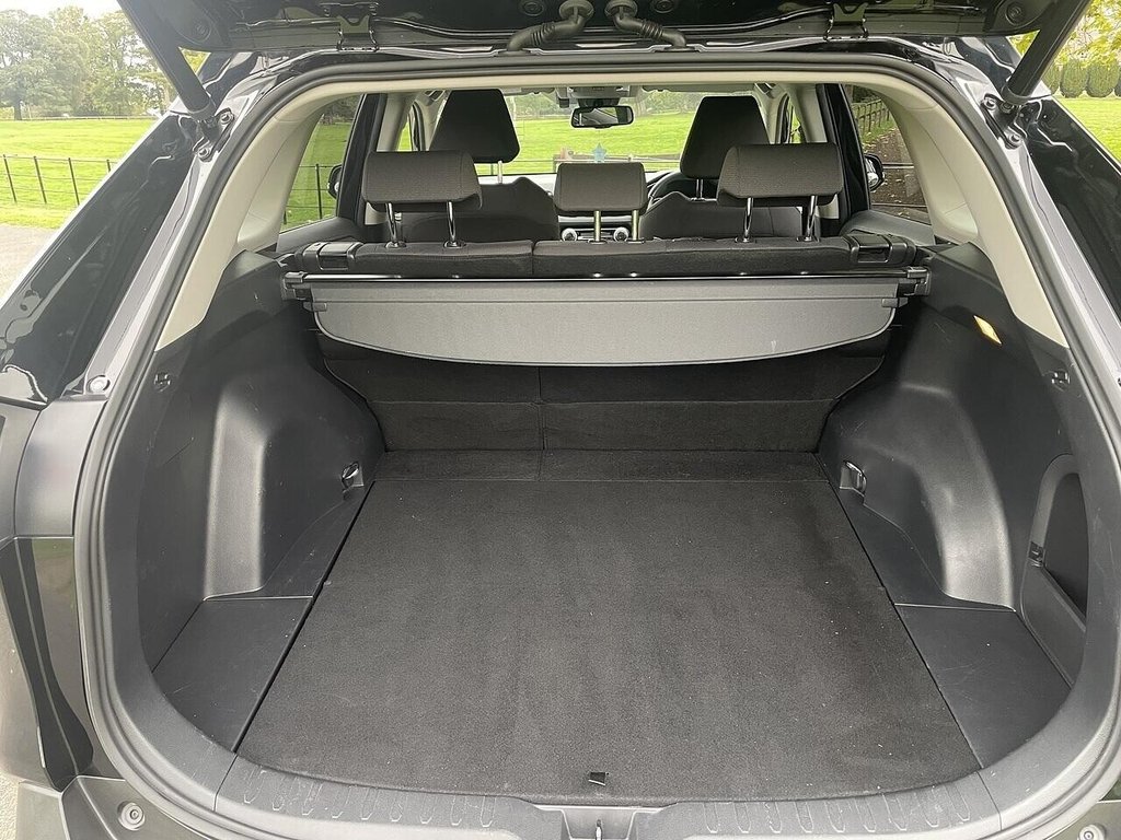 Used Toyota RAV4 2019 for sale - 77945372: Photo 11