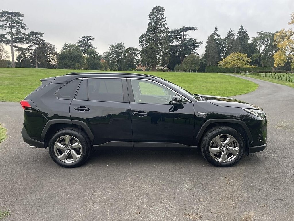 Used Toyota RAV4 2019 for sale - 77945372: Photo 6