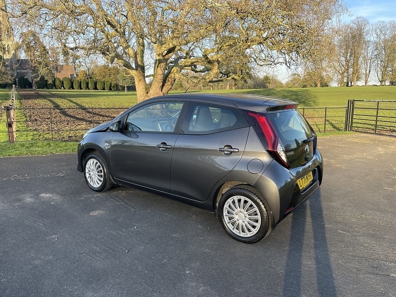Used Toyota AYGO 2021 for sale - 77655767: Photo 3