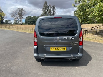 Used Peugeot Partner Tepee 2015 for sale - 79422129: Photo