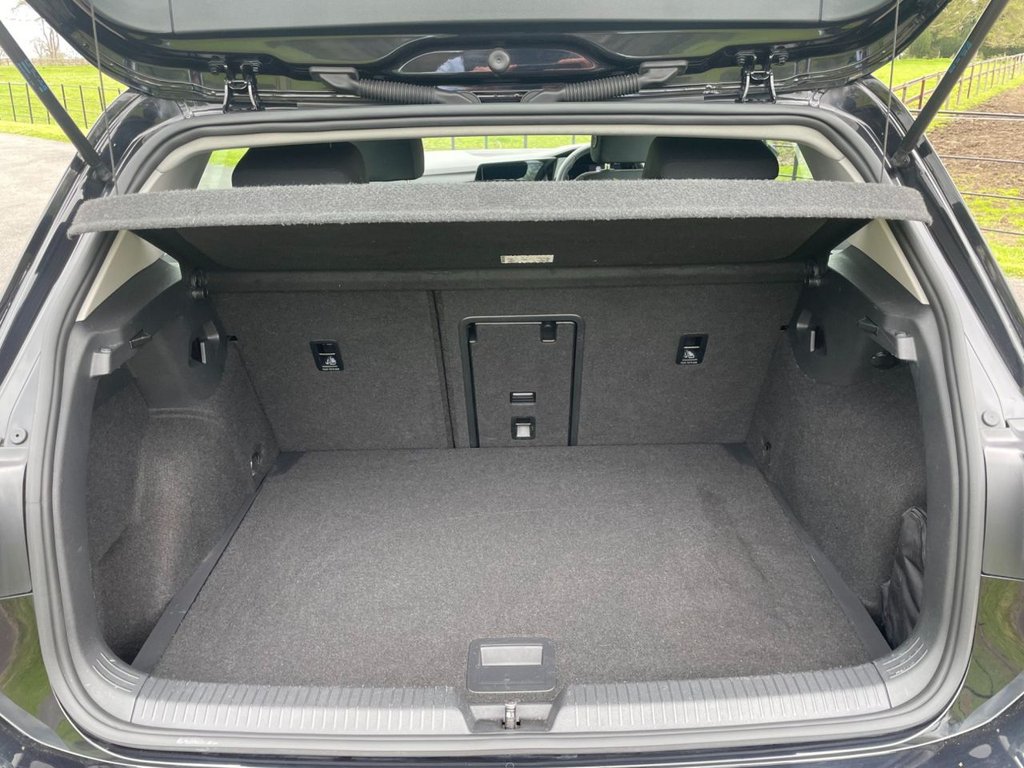 Used Volkswagen Golf 2021 for sale - 78095789: Photo 11