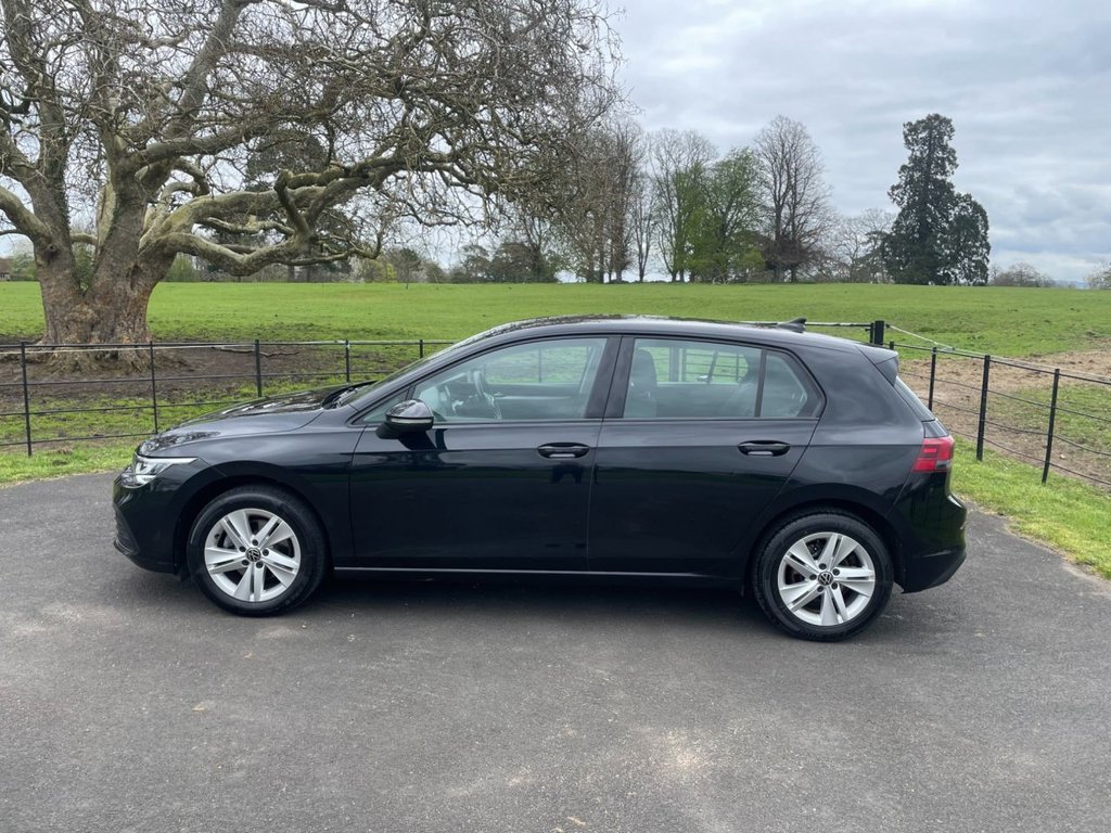 Used Volkswagen Golf 2021 for sale - 78095789: Photo 2