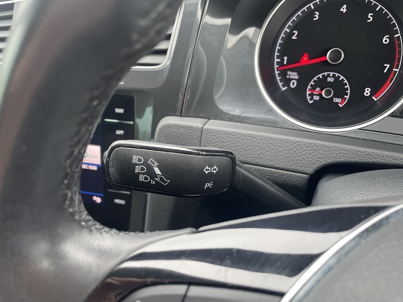 Used Volkswagen Golf 2020 for sale - 77803206: Photo 21