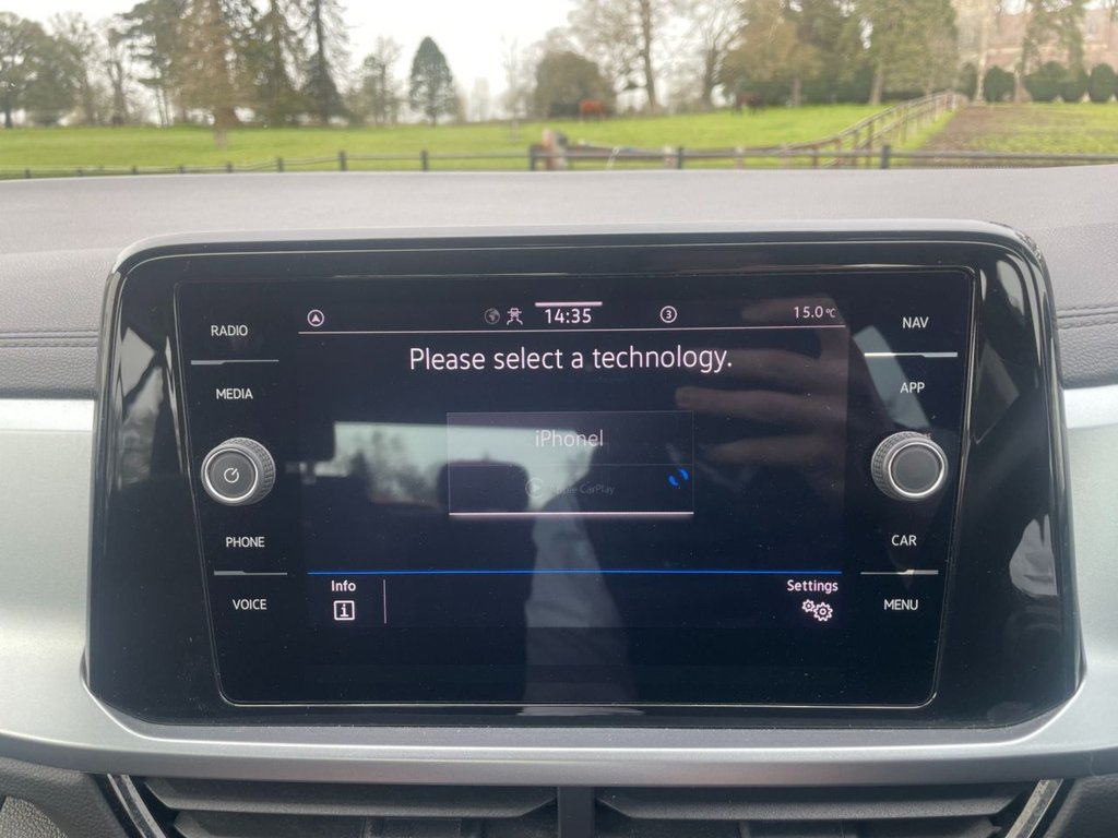 Used Volkswagen T-Roc 2023 for sale - 77991176: Photo 23