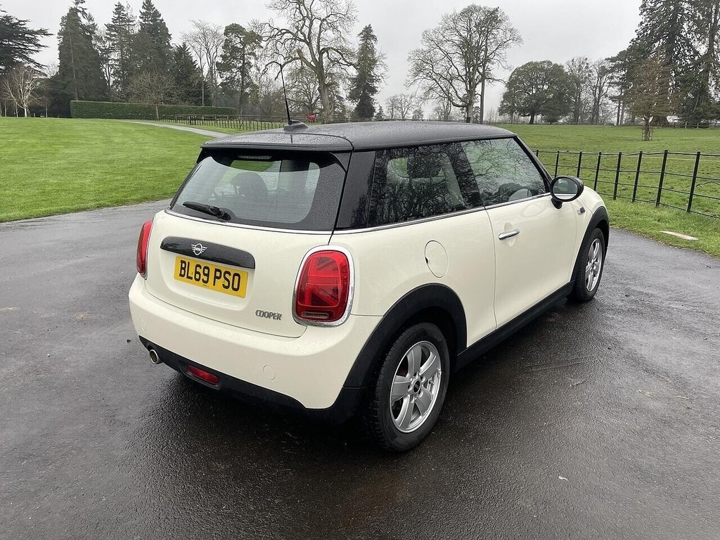 Used MINI Hatch 2019 for sale - 77945370: Photo 4