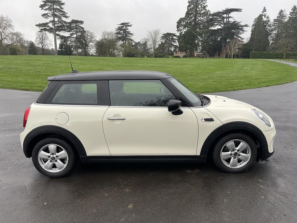 Used MINI Hatch 2019 for sale - 77945370: Photo 5