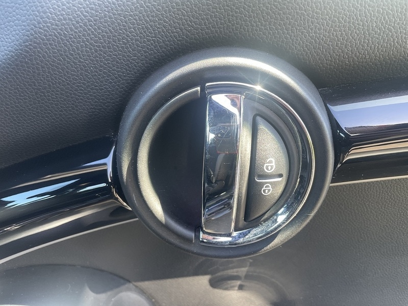 Used MINI Hatch 2021 for sale - 76565358: Photo 13