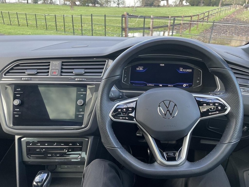 Used Volkswagen Tiguan 2022 for sale - 77945361: Photo 16