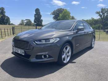 2017 - 2.0 Hybrid Titanium 4dr Auto