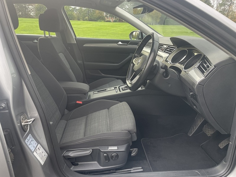 Used Volkswagen Passat 2020 for sale - 76565364: Photo 14