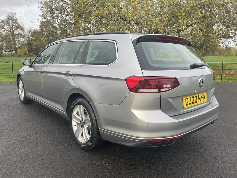 Used Volkswagen Passat 2020 for sale - 76565364: Photo 3