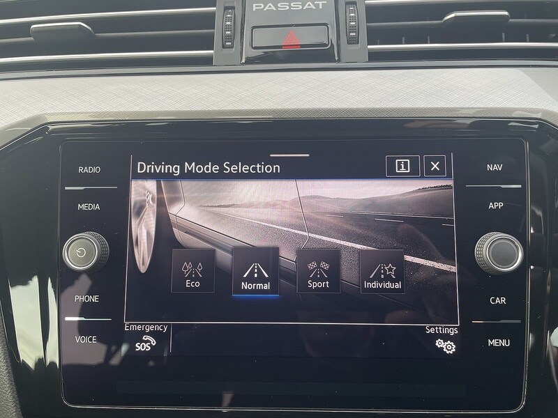 Used Volkswagen Passat 2020 for sale - 76565364: Photo 30