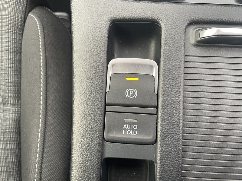 Used Volkswagen Passat 2020 for sale - 76565364: Photo 33