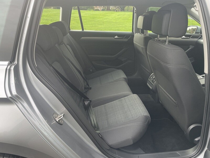 Used Volkswagen Passat 2020 for sale - 76565364: Photo 35